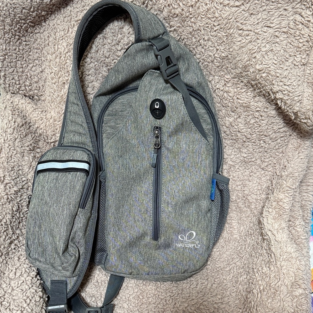 Gray Waterfly Sling Bag